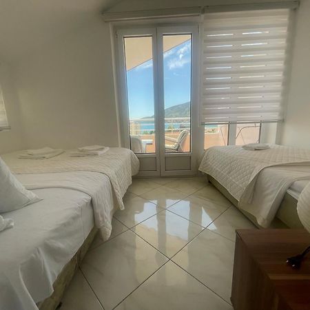 Al Mare Apartment Igalo Exterior photo