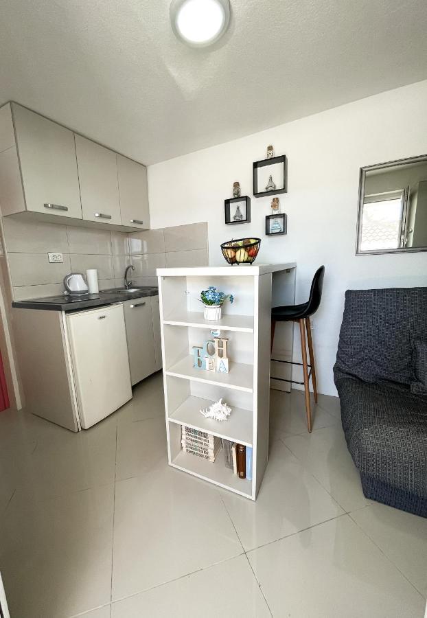 Al Mare Apartment Igalo Exterior photo