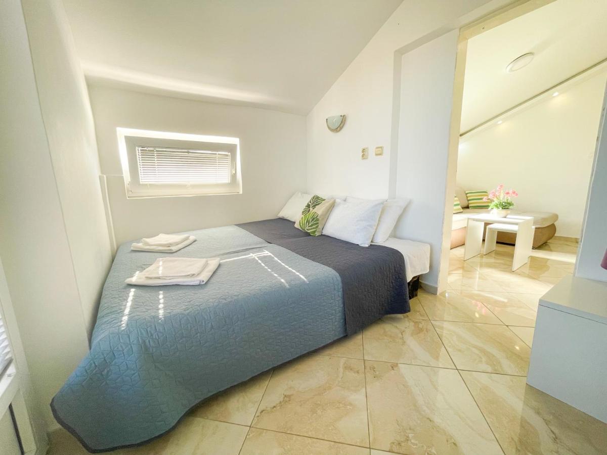 Al Mare Apartment Igalo Exterior photo