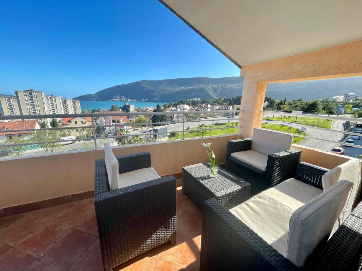 Al Mare Apartment Igalo Exterior photo